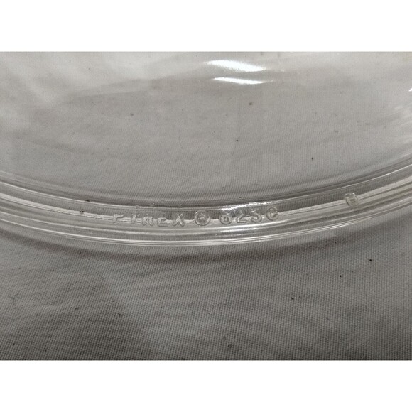 Vintage Pyrex 623C-B Original Glass Lid 7-7/8" Diameter Made in the USA - Picture 2 of 8